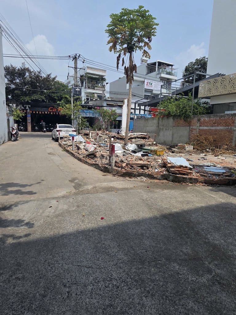 Bán đất 2 mặt tiền hẻm Trường Thọ nở hậu tài lộc vị trí đẹp