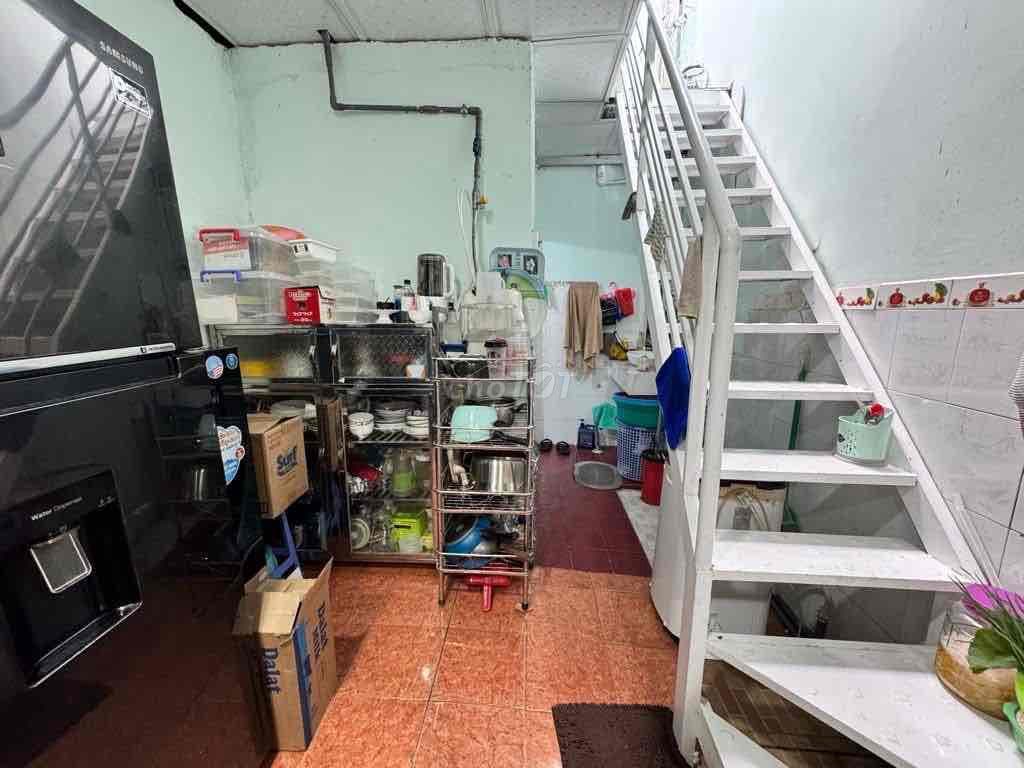 ĐHT - NGUYỄN VĂN QUÁ- Q12 -SÁT MẶT TIỀN- 4X13 - 3PN- HƠN 3 TỶ - Ảnh 3