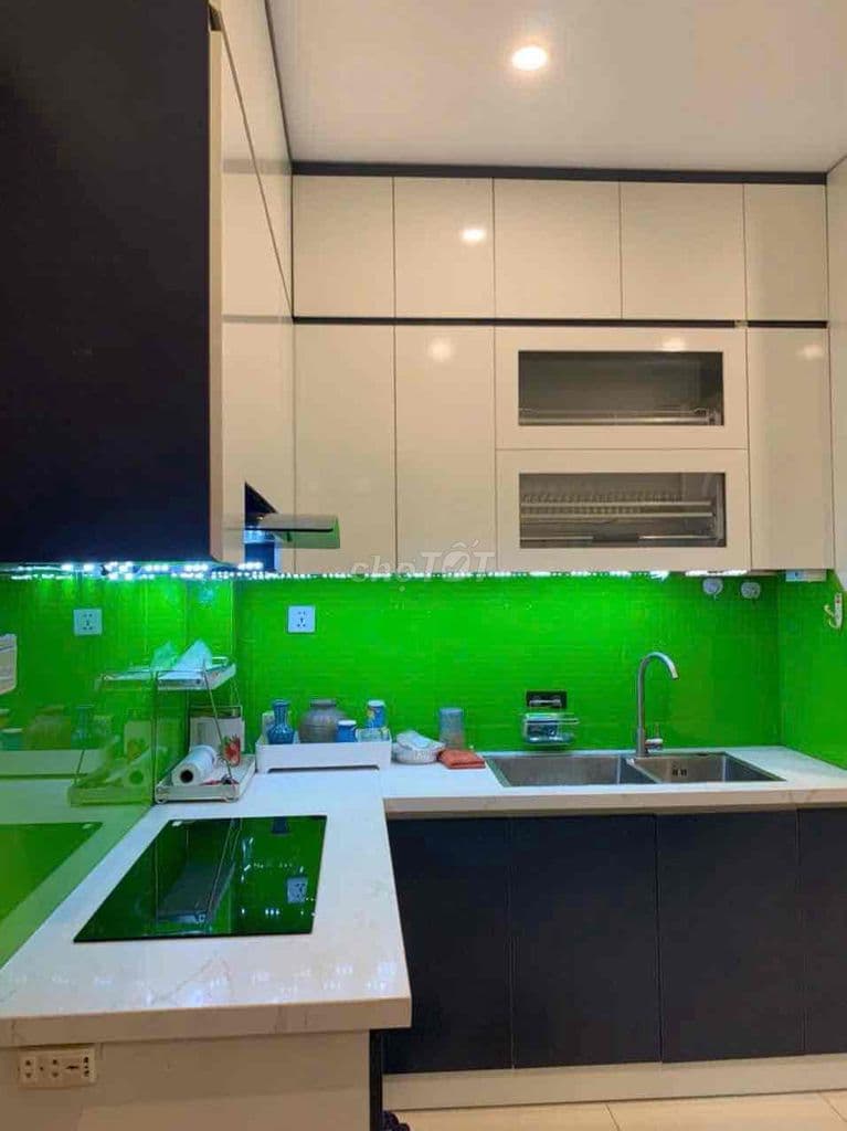 Chủ cần bán nhanh căn 2N2 dt 62m2 rộng full đồ tầng đẹp