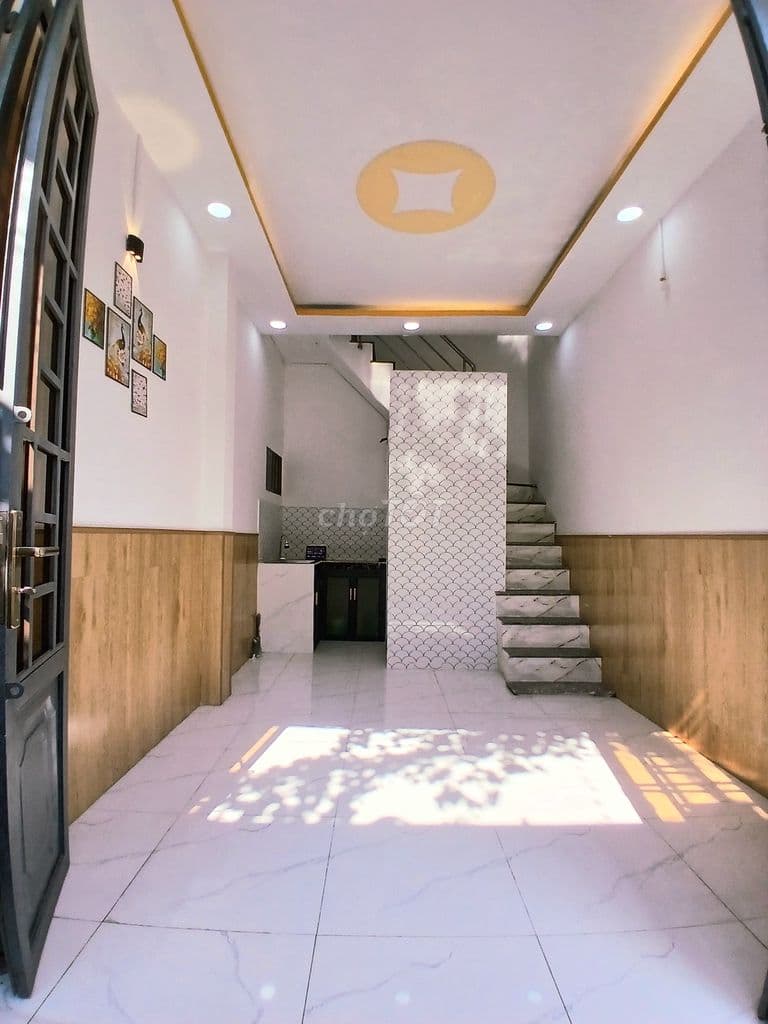 Chỉ 1,36 tỷ Nhà mới ở liền, dtsd 40m2.