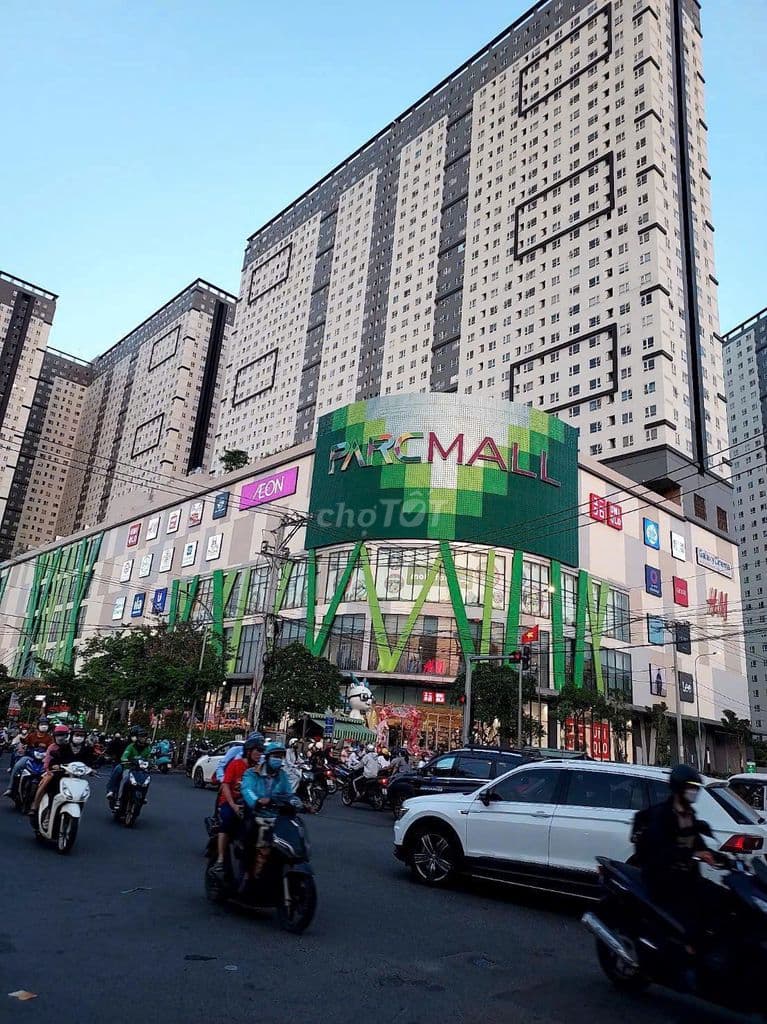 Bán đất (4m x 20m) mặt tiền đường Tạ Quang Bửu phường 4 quận 8