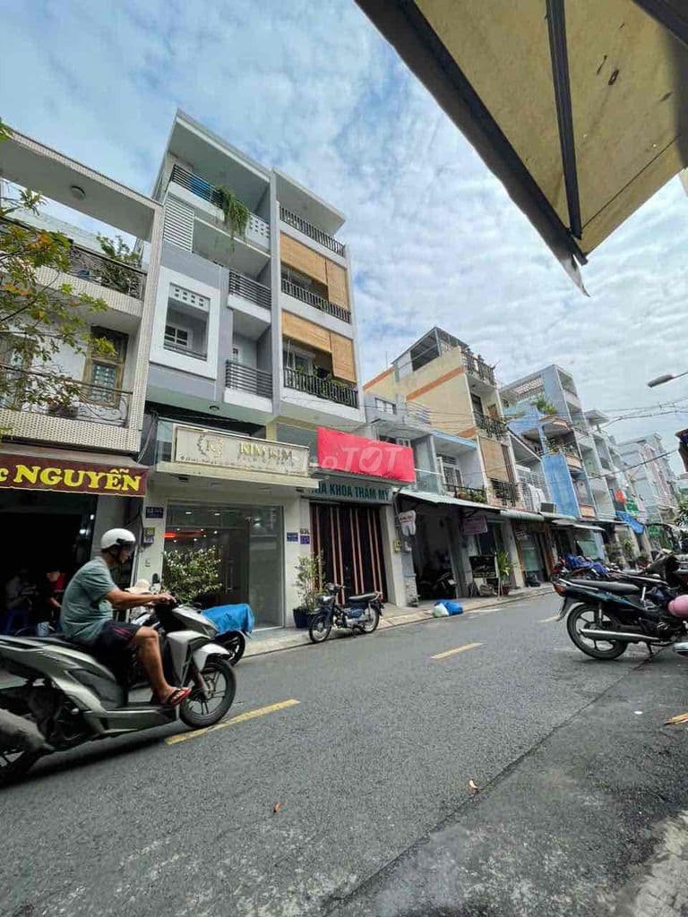Bán nhà mặt tiền cư Xá Phú Lâm D, Bình Phú, HCM