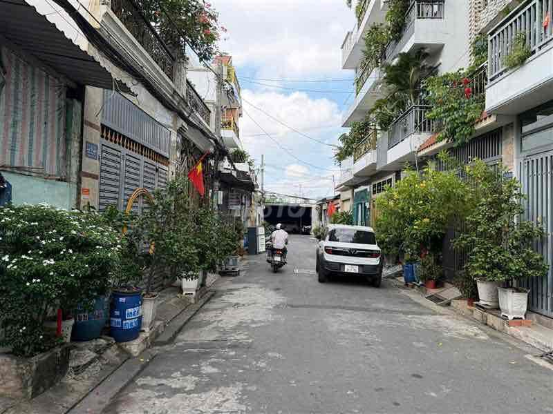 nhà biệt thự khủng 10x25m Mặt Tiền Trung Mỹ Tây-Q12