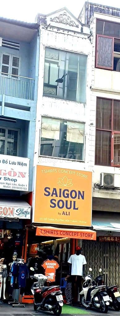 Bán nhà MT số 251 Đề Thám, P. PNL, Q.1, TPHCM, KHU TÂY.