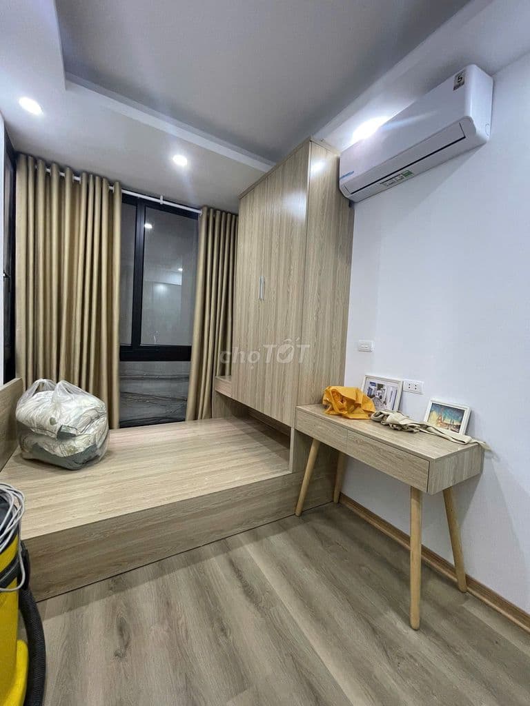 Hai Bà Trưng Dòng tiền 5 tầng 4 ngủ gần phố giá 3 tỷ 5 - Ảnh 2