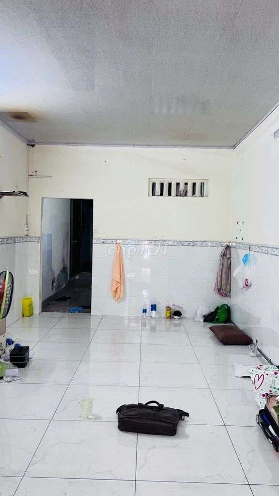 Nhà Mặt Tiền Vĩnh Khánh Trước Sau Không Quy Hoạch Q4