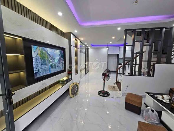 bán nhà phố Đống Đa nội thất cao cấp - Ảnh 3