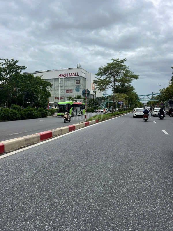 CẦN BÁN NHÀ MẶT PHỐ CỔ LINH LONG BIÊN HÀ NỘI.