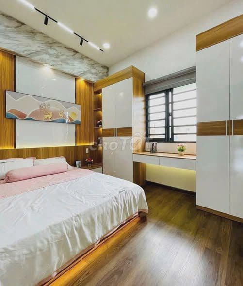 bán nhà đẹp Trần Quốc Hoàn Cầu Giấy - Ảnh 3