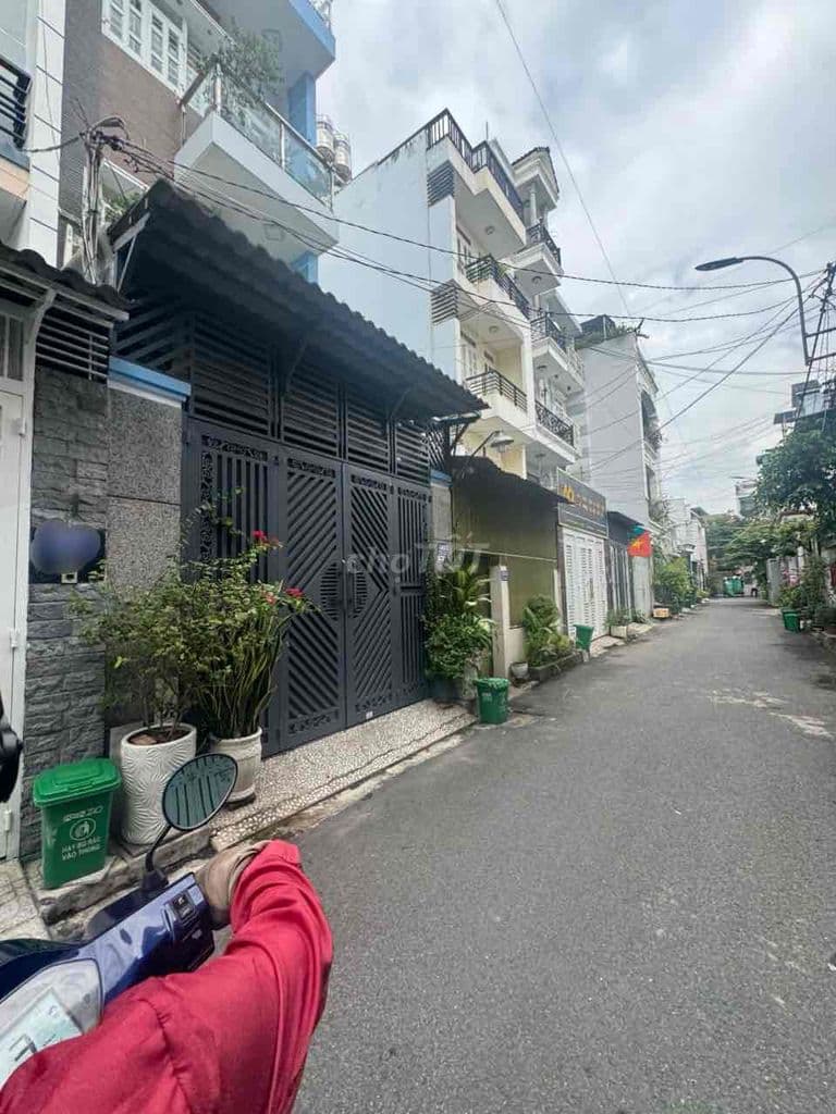 BÁN NHÀ 4 TẦNG HẺM XE TẢI THÔNG NGAY NGUYỄN VĂN KHỐI CHỈ 8 TỶ4 TL TỐT - Ảnh 3
