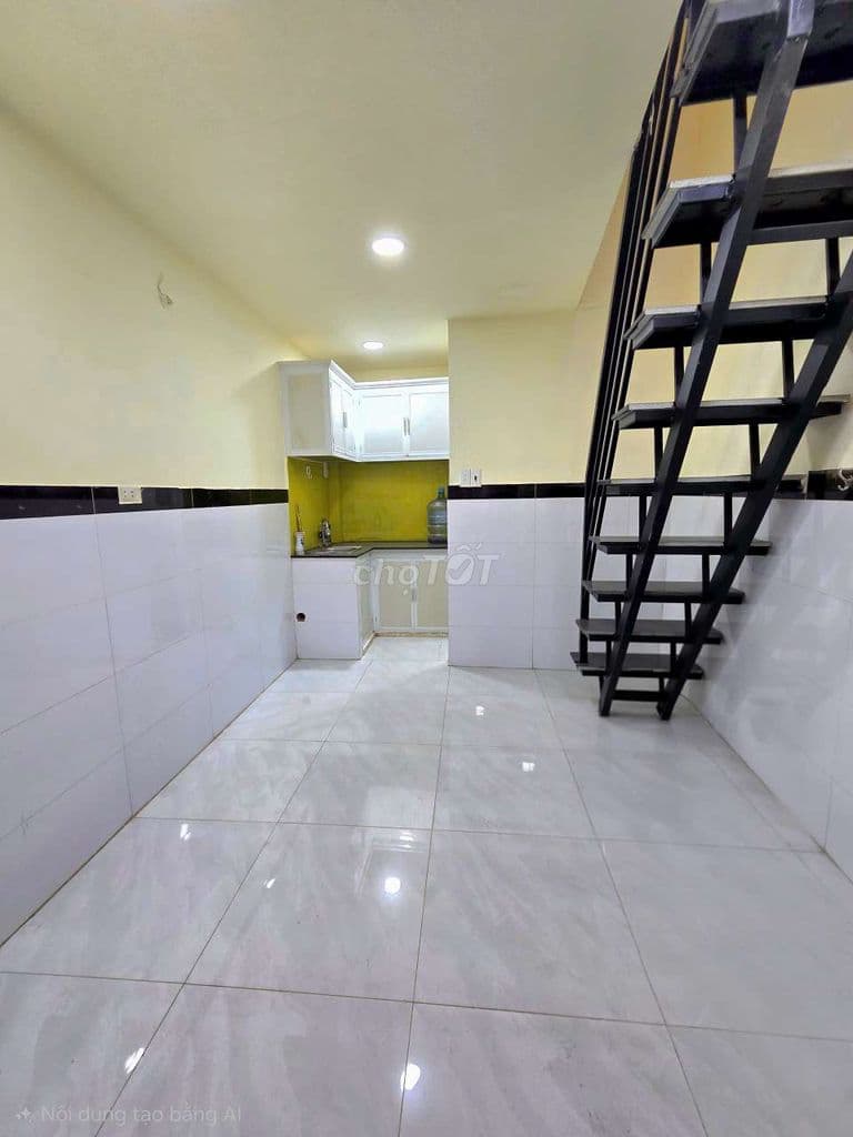 Nhà 3 tầng 2Pn-3tolet sổ hồng riêng Sát Quận1 đường Võ Duy Ninh P22 BT - Ảnh 3