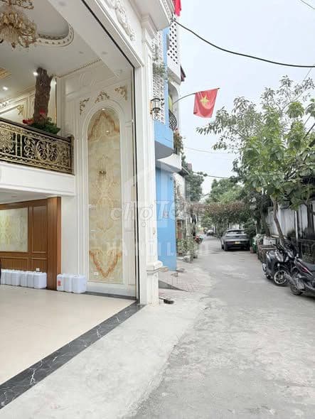 Nhà phân lô Cầu Diễn 7 tầng, thang máy, gara ô tô, view công viên