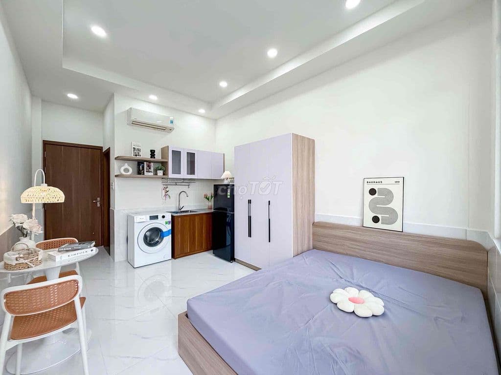 Cho thuê căn hộ ban công thoáng mới xây trung tâm Quận 7 - Ảnh 2