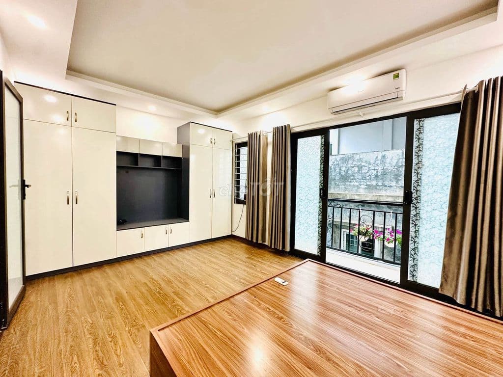 bán nhà đẹp Long Biên giảm giá 500 triệu - Ảnh 2