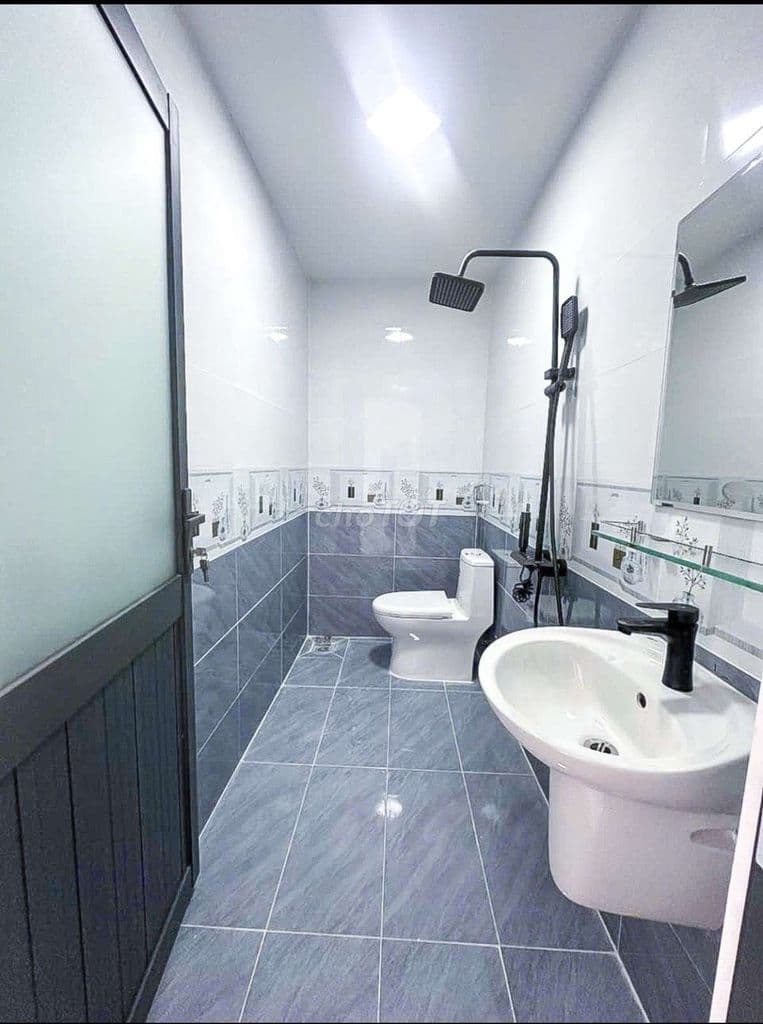 Mặt tiền Thái Phiên Q11 nhà 3 tầng DT 3,8mx11.3m giá 6,980 tỷ - Ảnh 3
