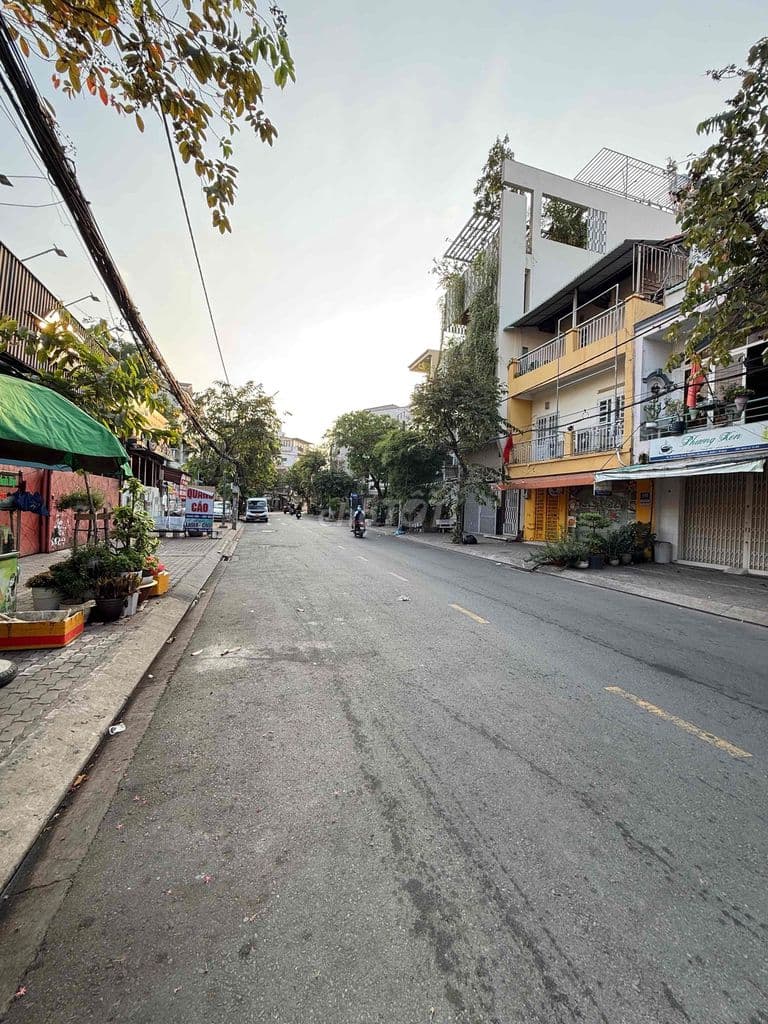 Bán nhà mặt tiền đường 40 kdc Tân Quy Đông P Tân Phong Q 7 giá 21 tỷ - Ảnh 3