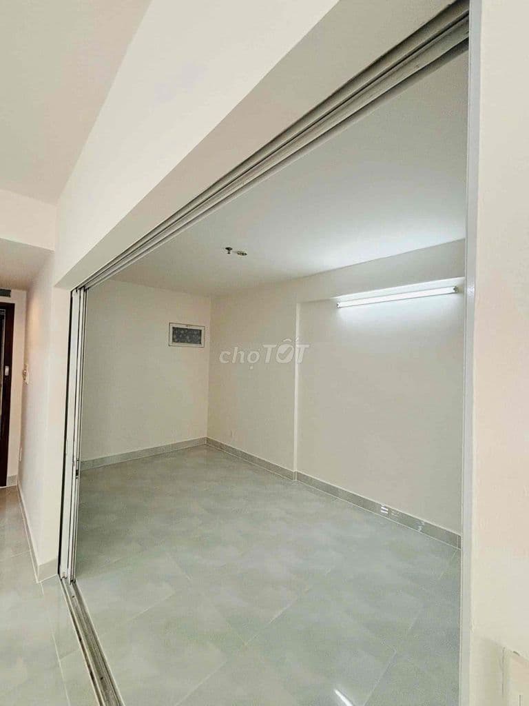 Bán căn 1PN căn 50m2 ( vị trí góc) nhà mới 99%