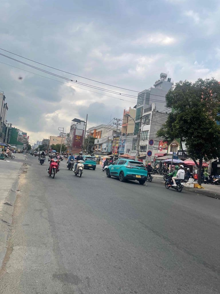 NHÀ CMT8-TÂN BÌNH-27m2-3 TẦNG-HẺM 6M THÔNG-NHỈNH 4 TỶ - Ảnh 3