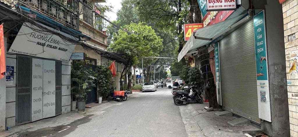 Nguyễn Văn Huyên 30m2 mặt bằng kinh doanh kết hợp ở - Ảnh 3