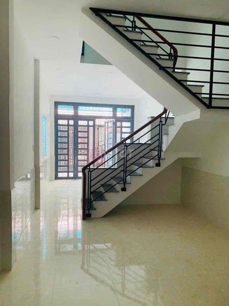 4,35 TỶ - 💕4,8M x 13,5M💕- NHÀ 2 TẦNG - GẦN CÔNG VIÊN LÀNG HOA - CHỢ HẠ - Ảnh 2
