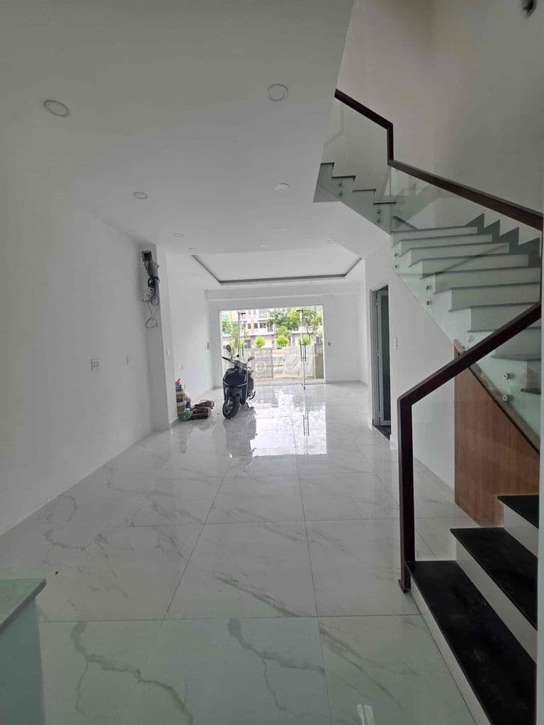 Shophouse Đường Song Hành QL50- Giá tốt 9ty950 - Ảnh 2