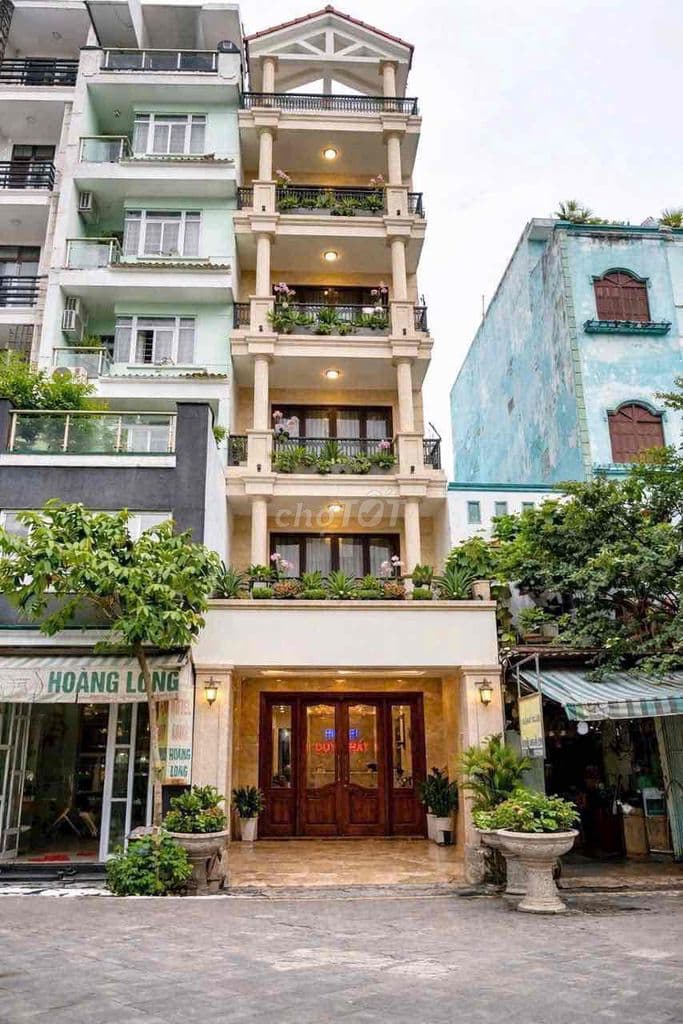 BÁN CĂN NHÀ 6 LẦU MẶT TIỀN ĐƯỜNG LÝ PHỤC MAN QUẬN7