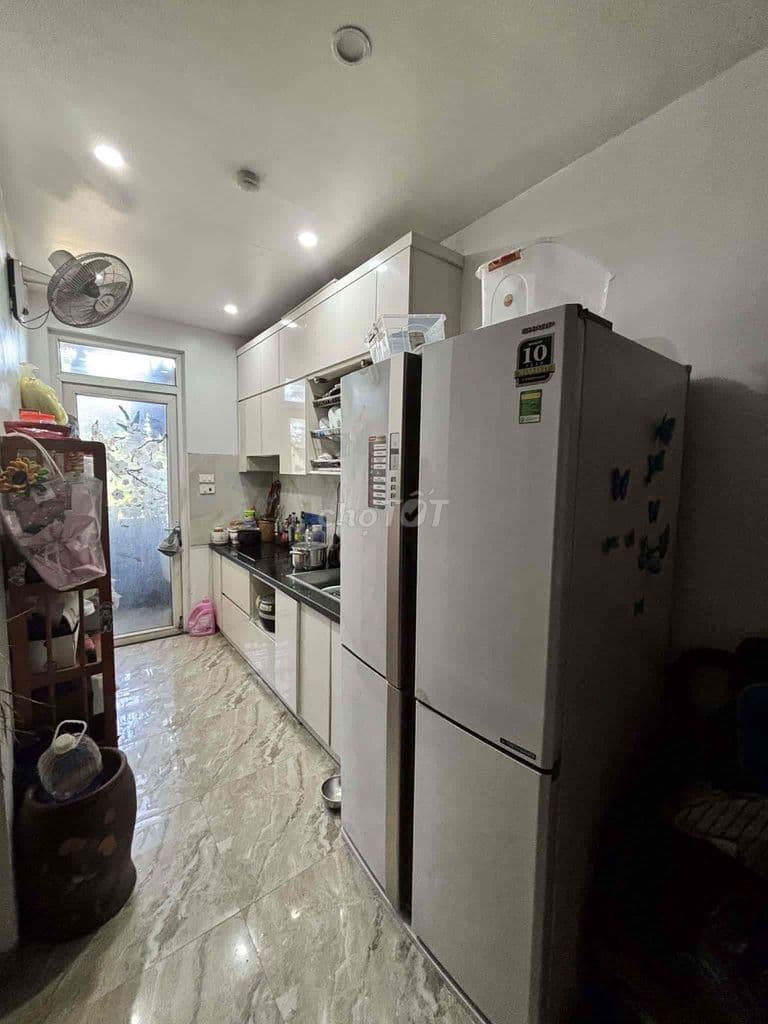 Chính chủ bán căn hộ 60m vuông - Ảnh 2