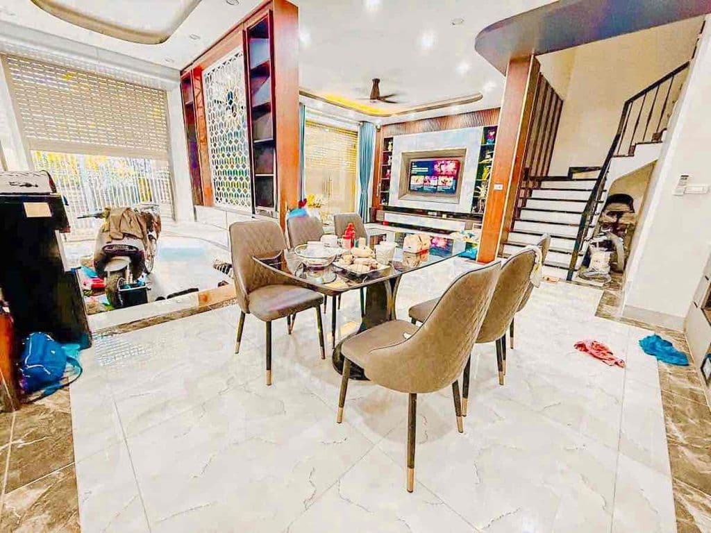 🔥 NHÀ ĐẸP VĂN QUÁN 19/5 – NGÕ RỘNG GẦN HỒ – 40m² CHỈ 8,4 TỶ. - Ảnh 3