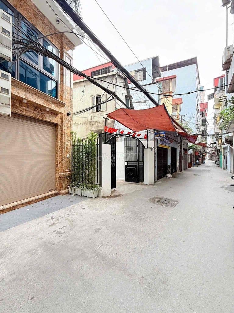 Bán nhà Giảng Võ,Đống Đa - 20m2x3T - ngõ rộng,thoáng - 4,1 tỷ