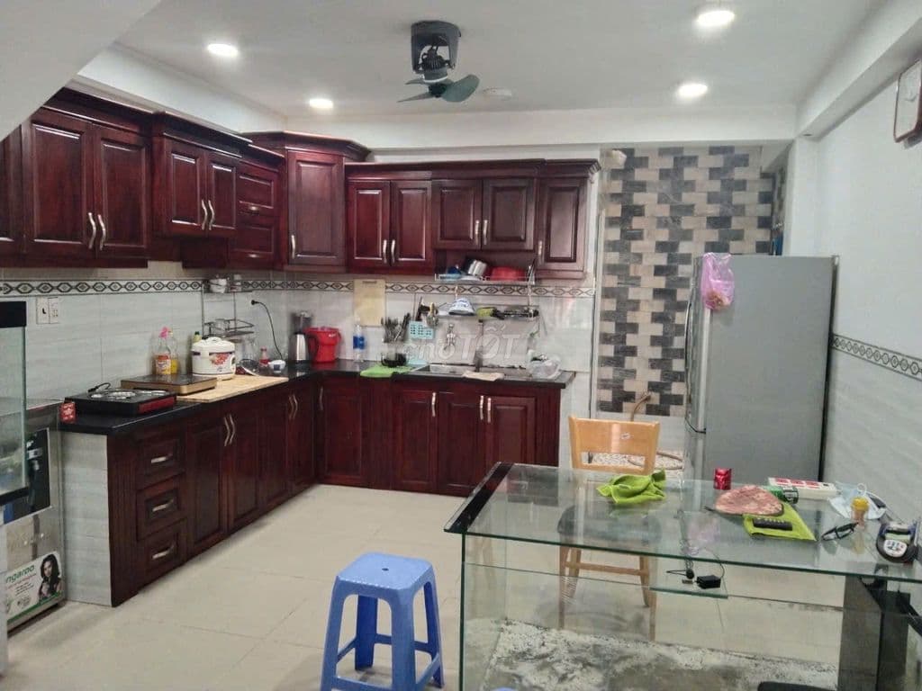 nhà hẻm oto chỉ 2,7 tỷ 30 m 2 cạnh mặt tiền trần thái tông - Ảnh 2