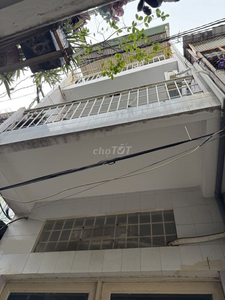 NHÀ XINH HẺM THOÁNG SÁNG 4 TẦNG LÝ THƯỜNG KIỆT GIÁP Q10 Q11 - Ảnh 2