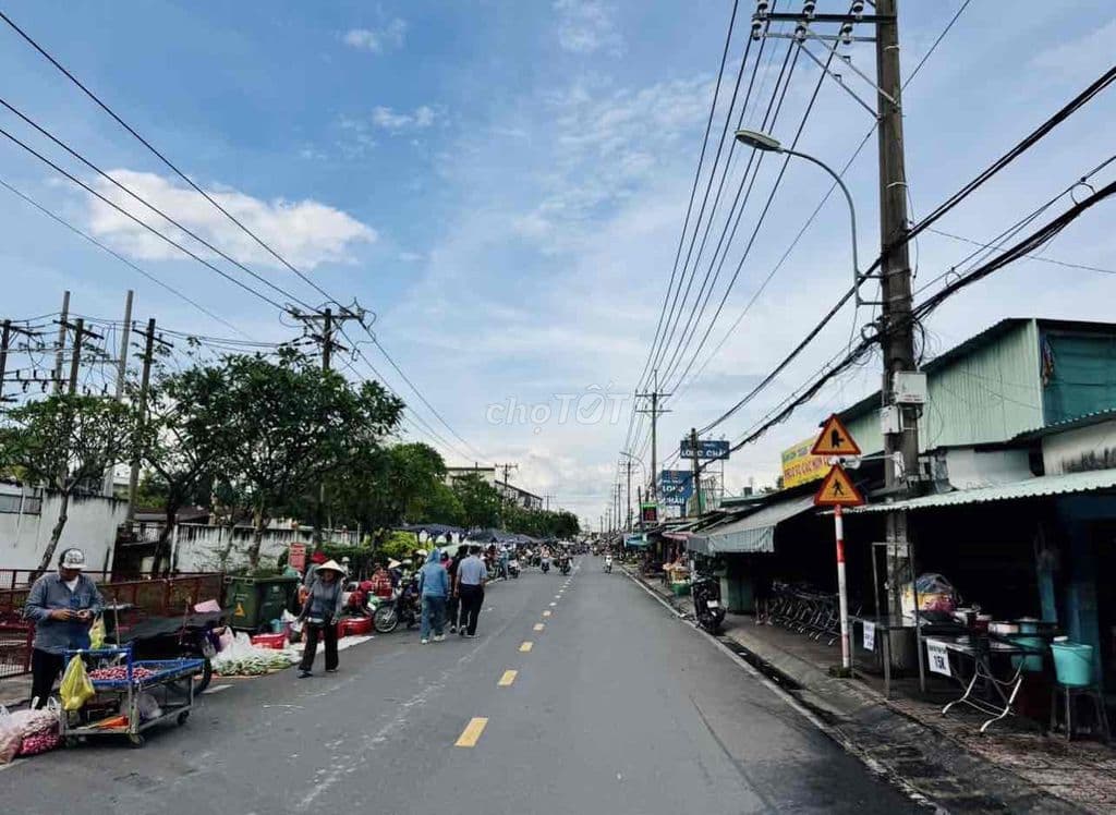 *HOT* 278m2 mặt tiền Nguyễn Phong Sắc mà chủ lại kêu có 550tr - Ảnh 3