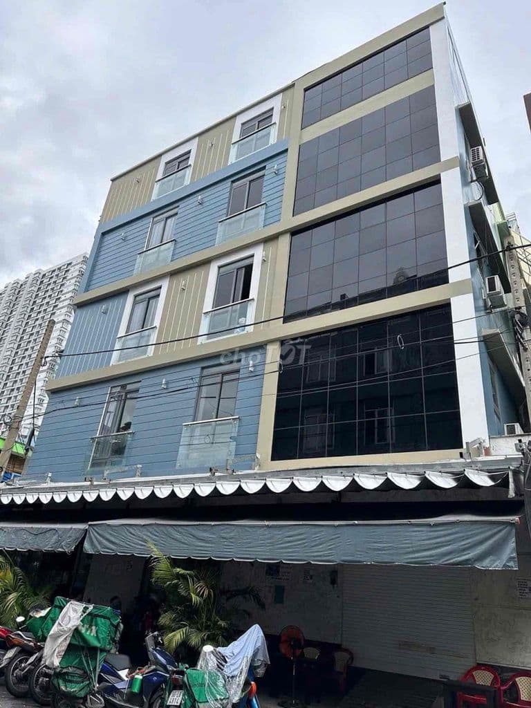 CĂN GOC MẶT TIỀN ĐƯỜNG SỐ 23 KHU BÌNH PHÚ QUẬN 6