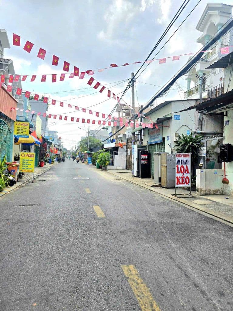 Nhà 5 tầng 10 x 25 mặt tiền Hiệp Thành 6, vị trí VIP, có thang máy. - Ảnh 2