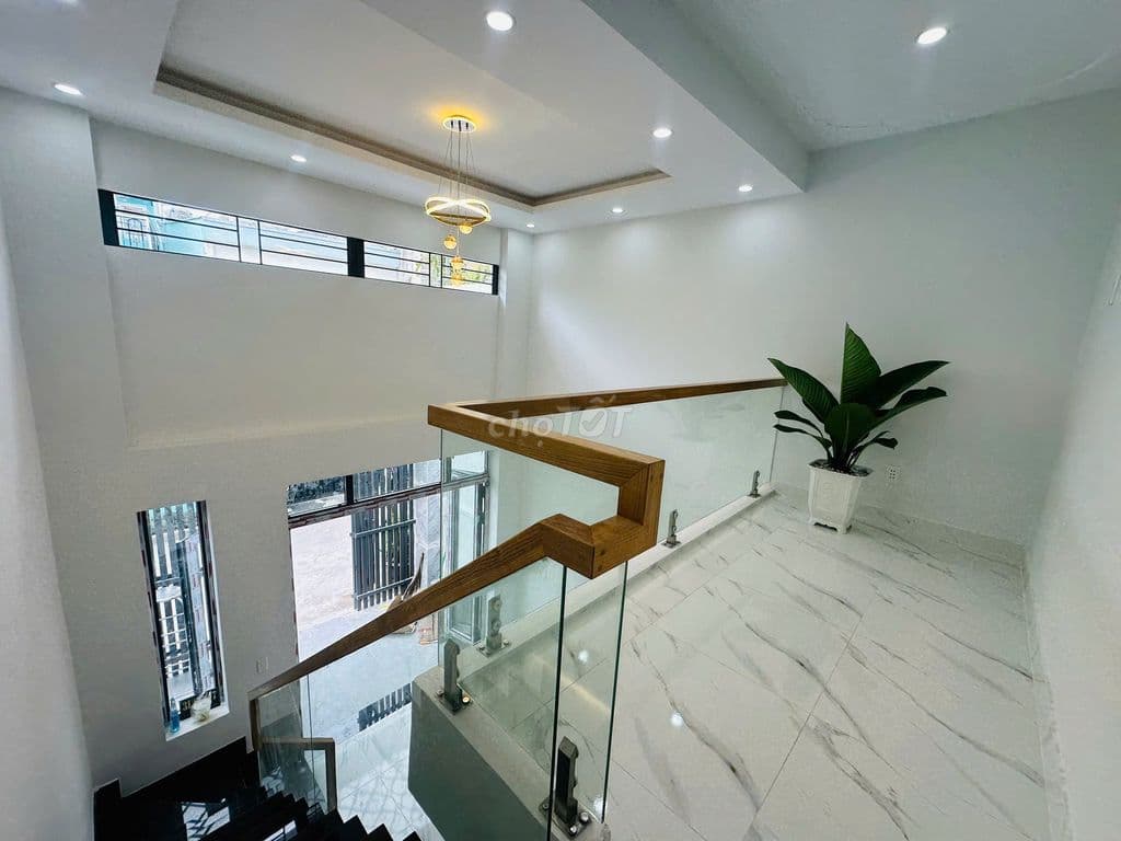 NHÀ NGỘP ĐƯỜNG 160 TĂNG NHƠN PHÚ A, QUẬN 9 - Ảnh 2