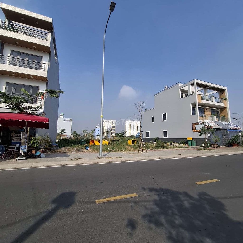 BÁN NHÀ MTKD GẦN PHAN VĂN HỚN ,CV THUẬN KIỀU ,DT 4,5×20 , NHỈNH 6 TỶ - Ảnh 3