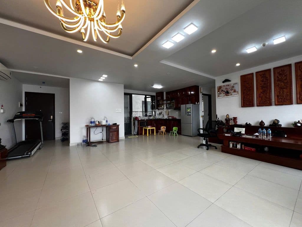 Giảm sâu! CC FLC 36 Phạm Hùng cạnh bến xe Mỹ Đình 70m2, 2PNKK, full - Ảnh 3