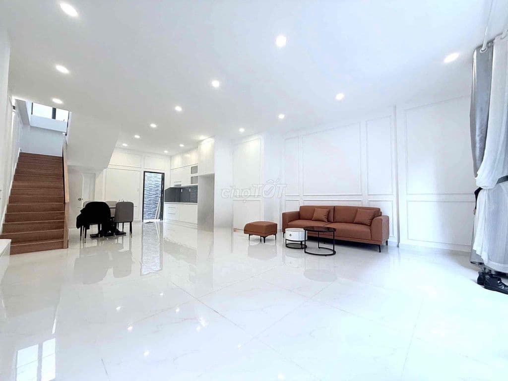 Nhà 958/ Lạc Long Quân F8 Tân Bình, 5.8x11.5m, 4 tầng nhỉnh 7 tỷ - Ảnh 2