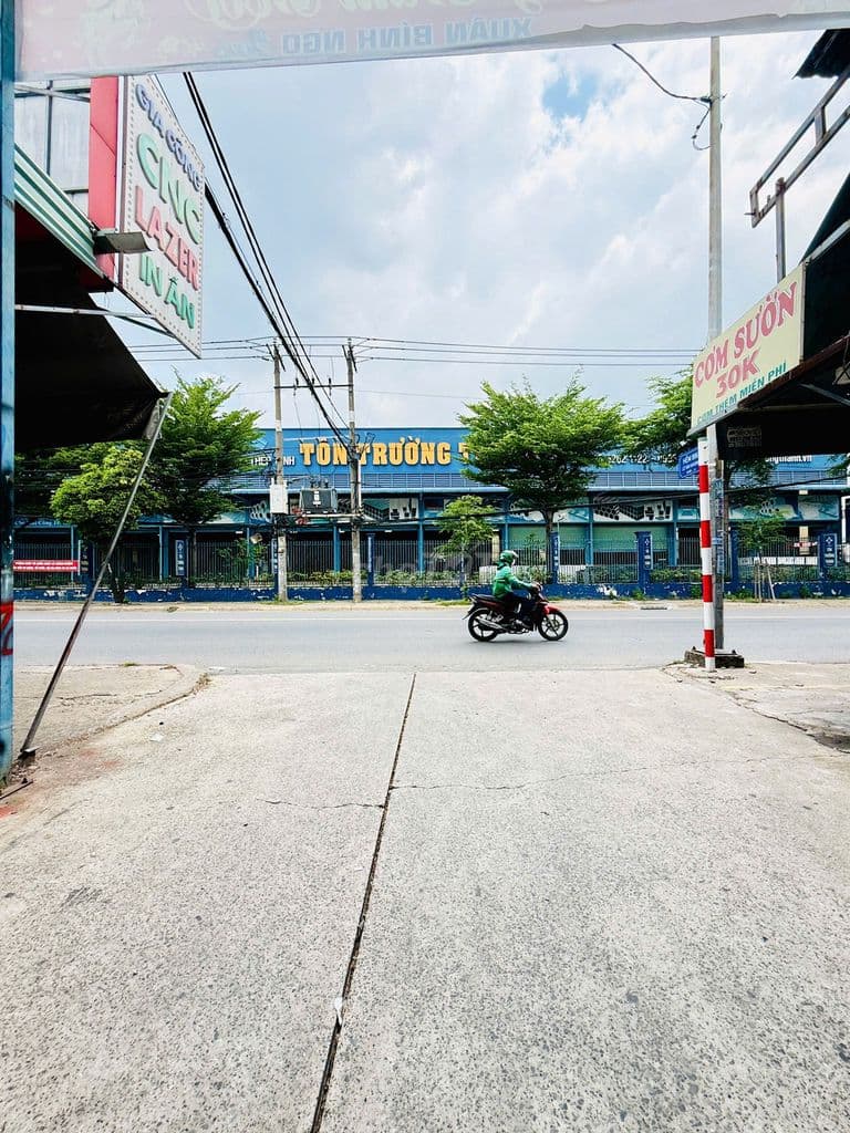 LÊ VĂN KHƯƠNG, QUẬN 12 – LÔ ĐẤT ĐẸP 100M² Ô TÔ NÉ NHAU – CHỈ 4,95 TỶ. - Ảnh 2