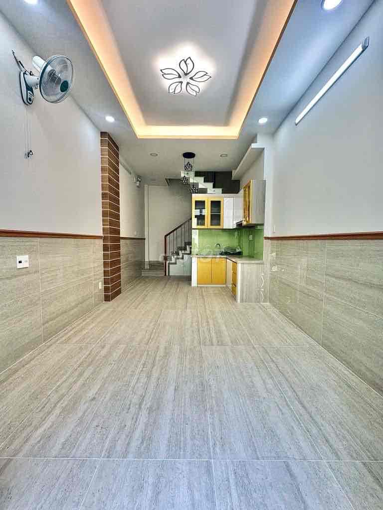 SIÊU PHẨM HXH P10 TÂN BÌNH MỚI 100%