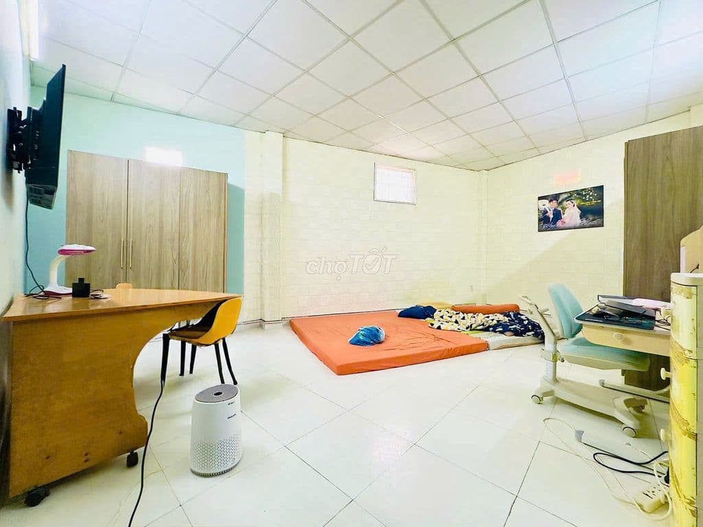 BÁN NHÀ 2 MẶT TIỀN KINH DOANH HIỆP THÀNH 44 - 2 LẦU 6M x 9M - 1 TỶ750 - Ảnh 2