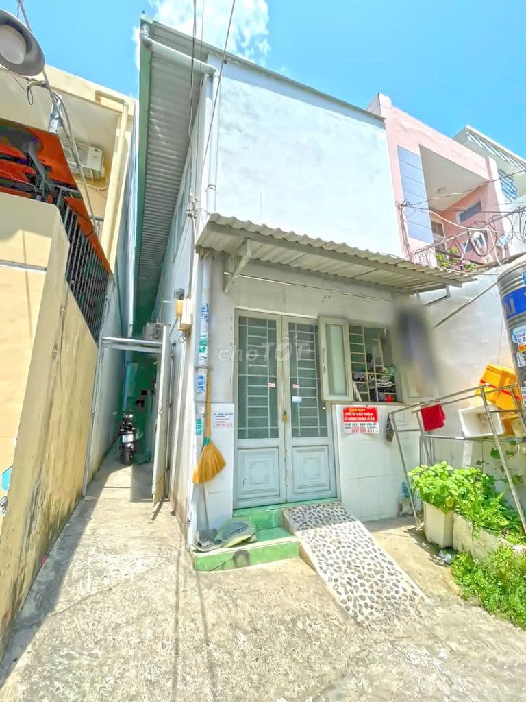 GIÁ HOT! DÃY TRỌ 4X20M-1 LẦU HẺM THOÁNG HUỲNH TẤN PHÁT QUẬN 7.