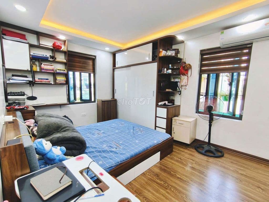 Chính Chủ, Bán căn hộ 403 ngõ 26 Doãn Kế Thiện Cầu Giấy - Ảnh 2