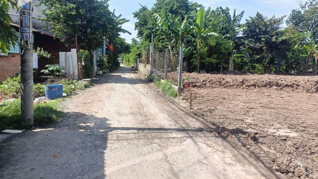 Đất 5x38m, hẻm thông xe hơi gần trường Bùi Văn Ngữ xã Bà Điểm - Ảnh 2