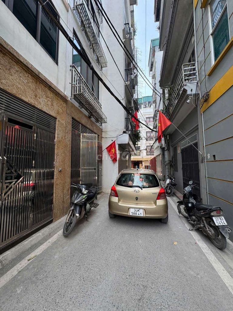 CẦN BÁN NHÀ 5 TẦNG DÂN XÂY NGÕ Ô TÔ THÔNG PHƯỜNG VIỆT HƯNG, LONG BIÊN