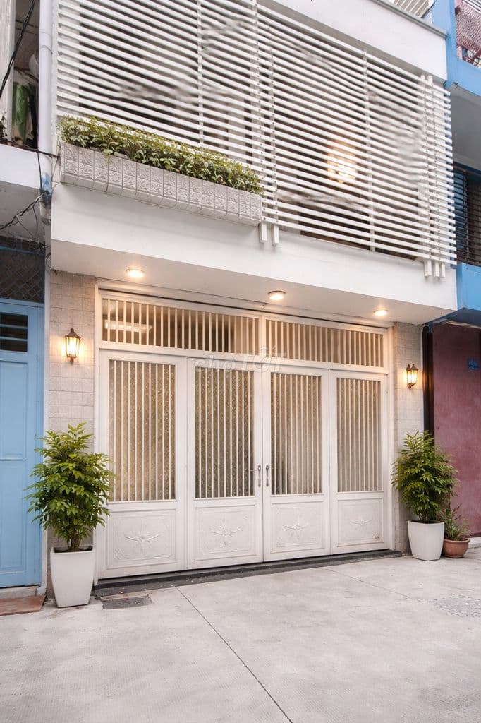 BÁN NHÀ HẺM 5M🔸NGUYỄN ĐÌNH CHIỂU QUẬN 3🔸4X11M, NỠ HẬU 4.5M🔸2 TẦNG