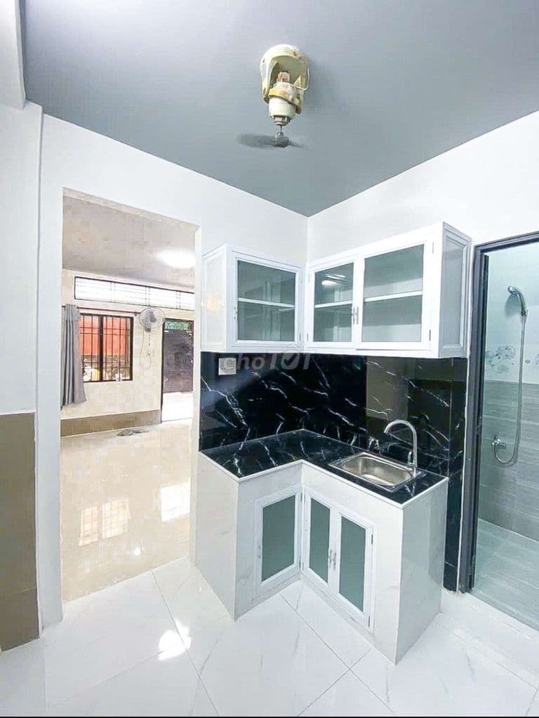 🥰Q5-TRẦN PHU-HẺM THÔNG 1 TRỤC 10 CĂN TỚI BÊN-SỔ ĐẸP LẠ LÙNG-HƠN 4 TỶ - Ảnh 3