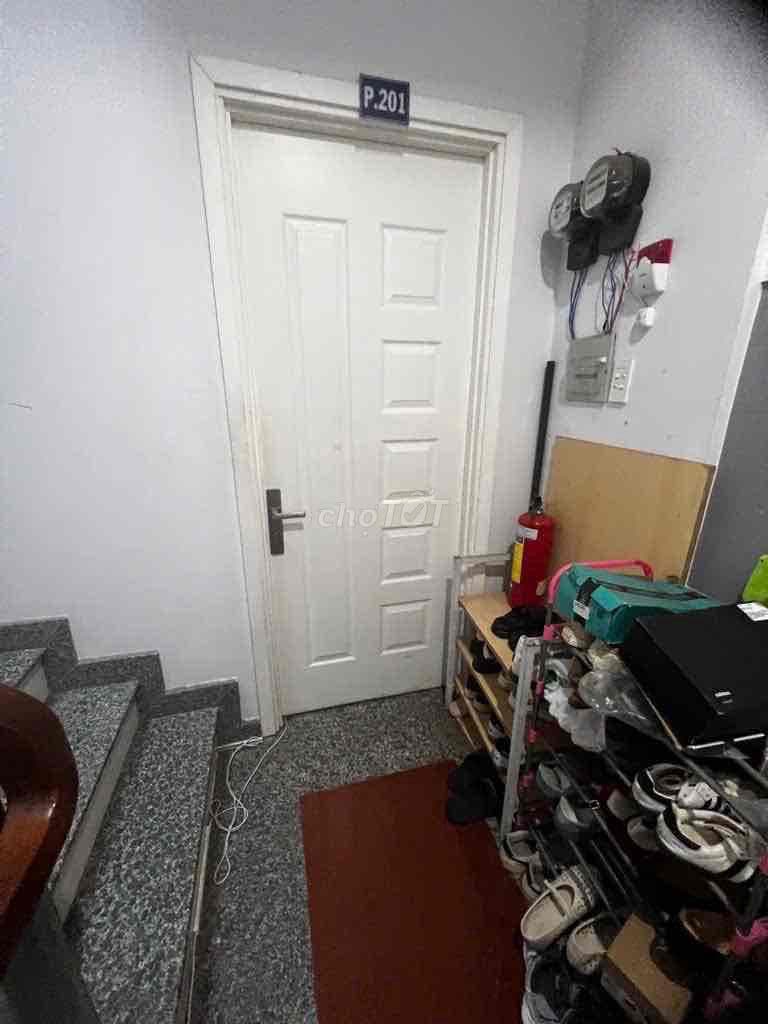 Nhà hxh 1 trục sát mặt tiền đang cho thuê căn hộ dịch vụ có dòng tiền - Ảnh 2