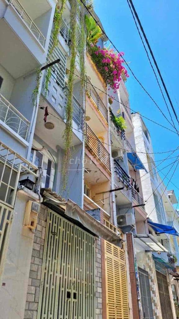 HIẾM Q10 5 TẦNG BTCT 6PN 44M2 - SÁT HẺM OTO ĐƯỜNG 3 THÁNG 2