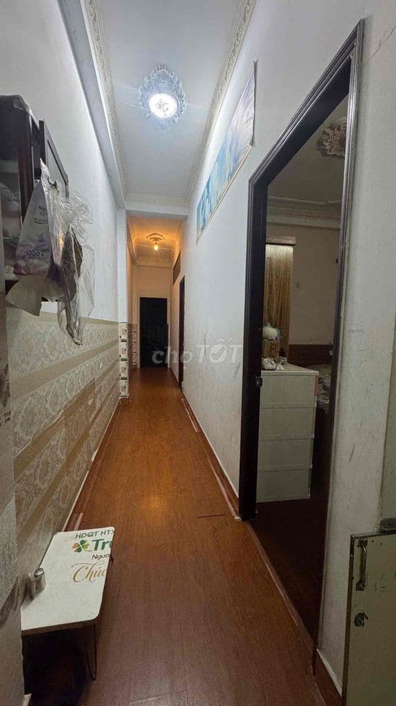 Bán mặt tiền Lạc Long Quân 100m2 có 5 phòng - Ảnh 2